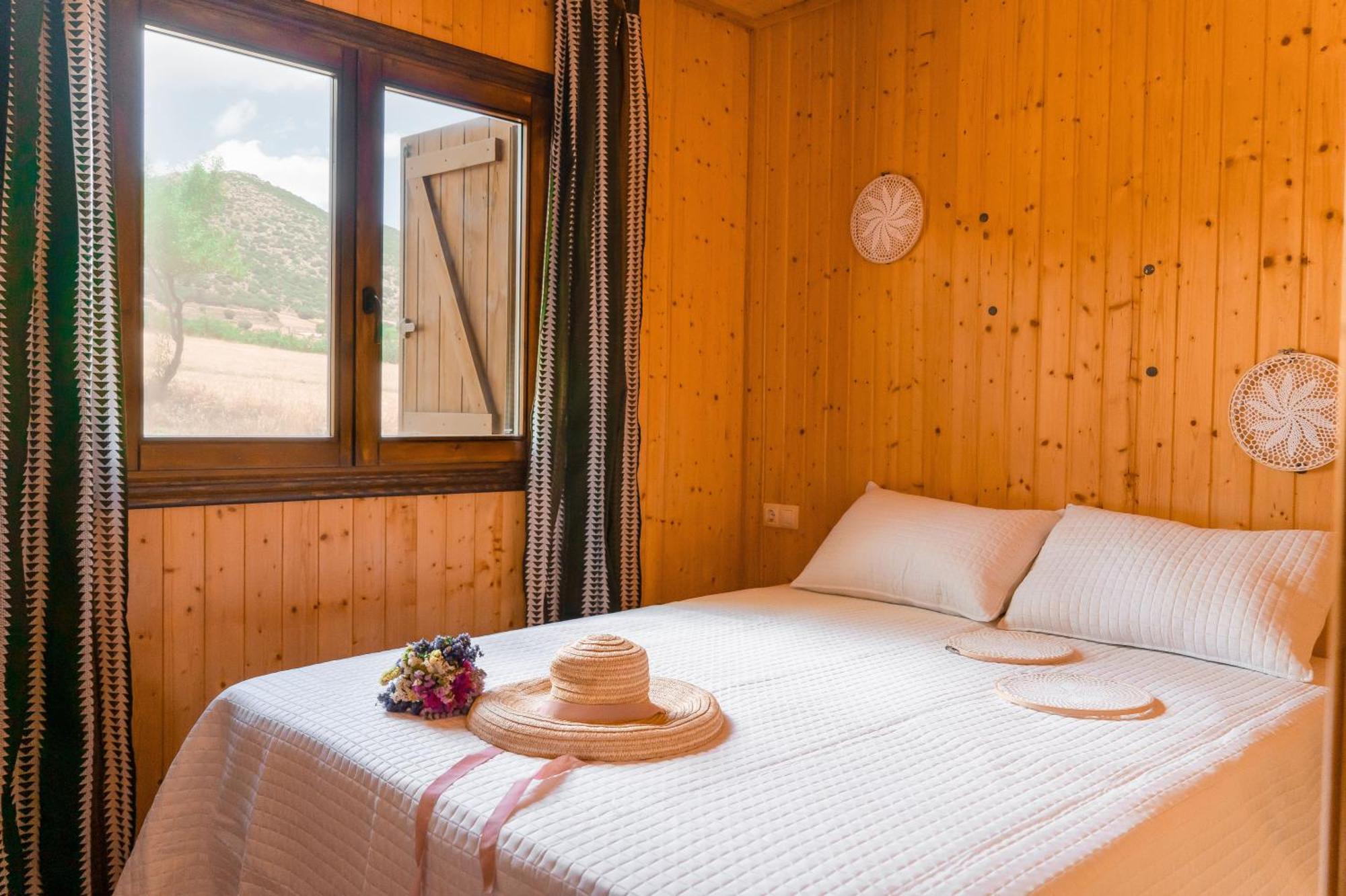 Aldea Los Odres - Cabanas De Madera De 1ª Con Piscina Privada Y Bbq En La Puerta Moratalla  Pokój zdjęcie